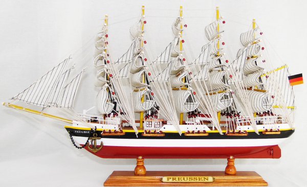 Modellsegelschiff - Standmodell - Traditionssegler Preussen